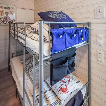 Awesome In Sur With Wifi And 1 Bedrooms 펜션 *
